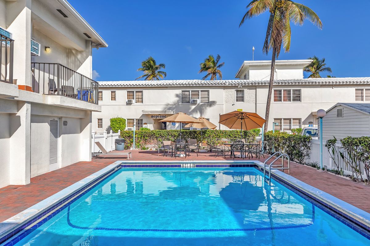 Neptune Poolside at Hollywood Beach Hotels