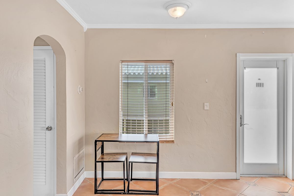 Dining nook