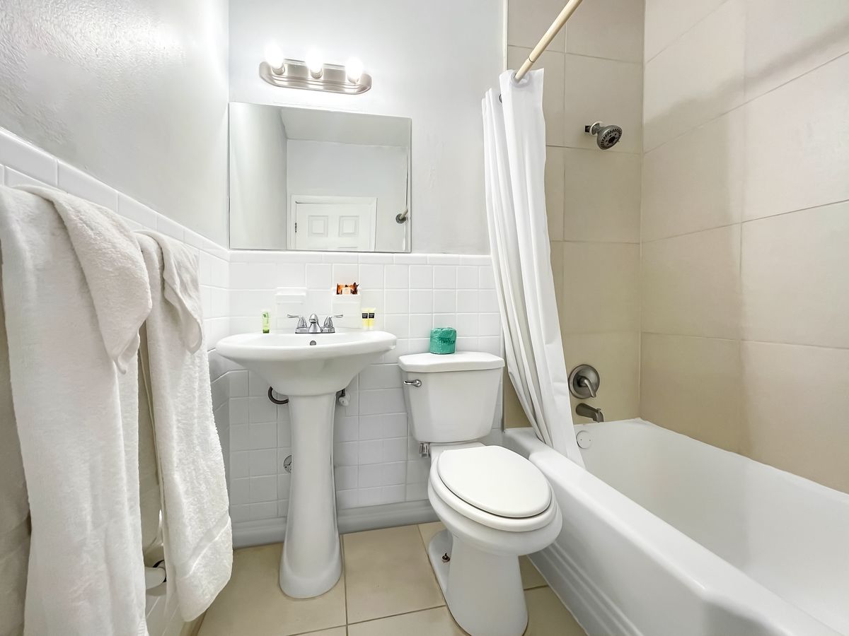 Bathroom with tub