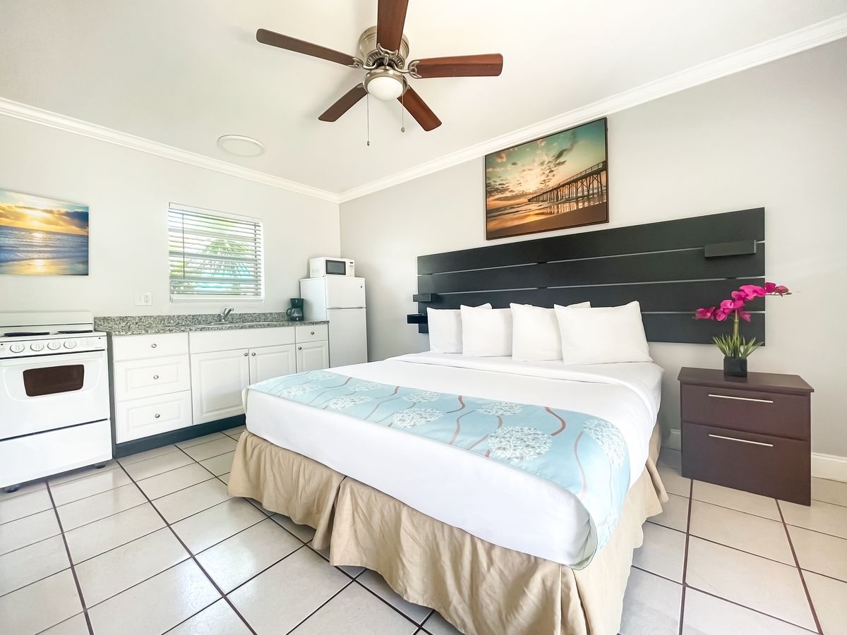 Studios at Hollywood Beach Hotels, photo 2